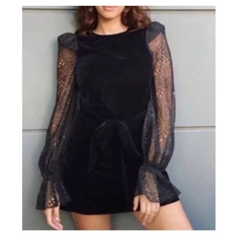 The Vampire's Wife x H&M Gothic Black Select Dress Size XL Lace Sleeves Mini